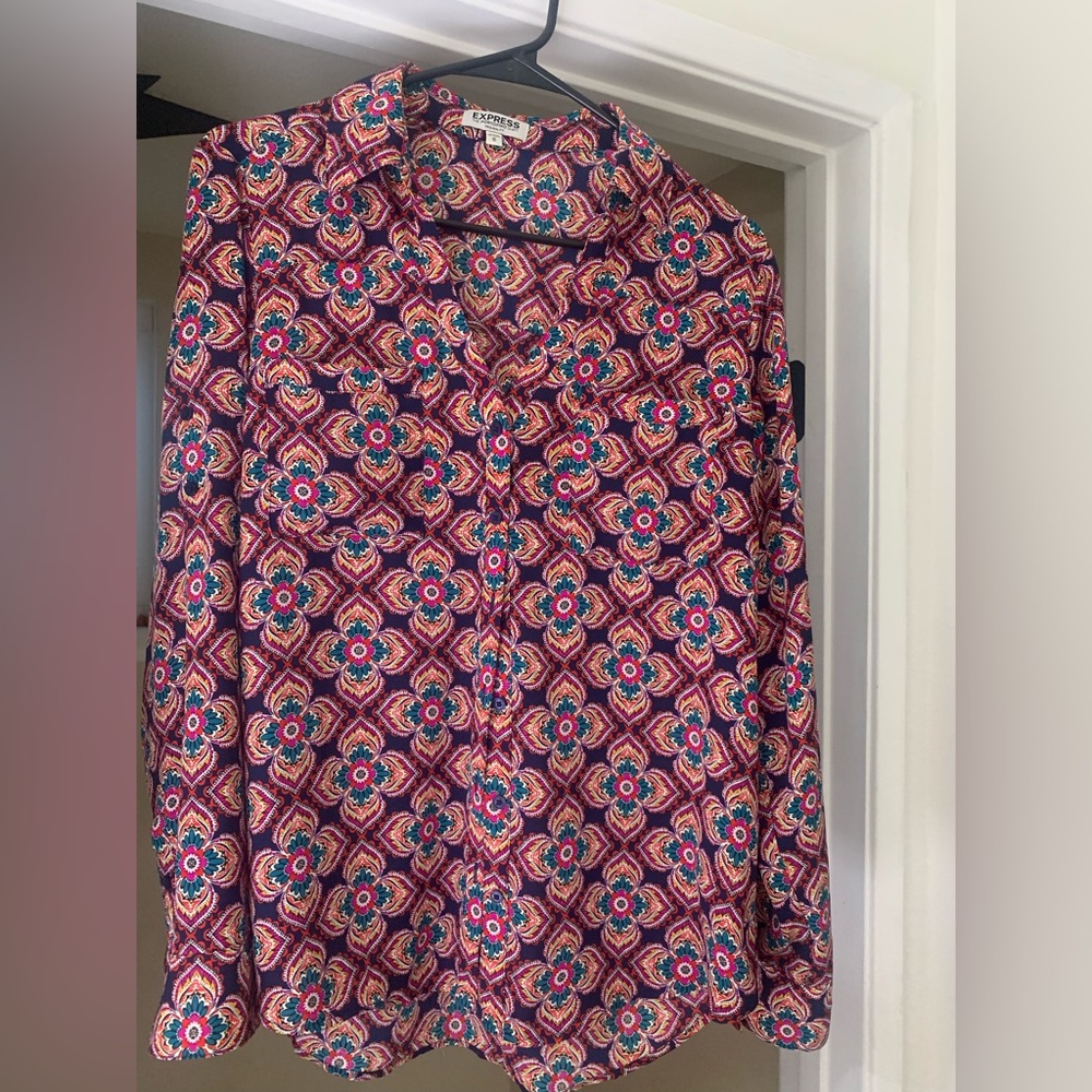 Portofino blouse (Express Brand) *Never worn*.  Size - Medium